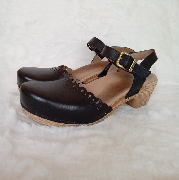 Dansko Shoes - DANSKO Marta Heel Mary Jane Clogs Scalloped Edge Size 38 | US 8